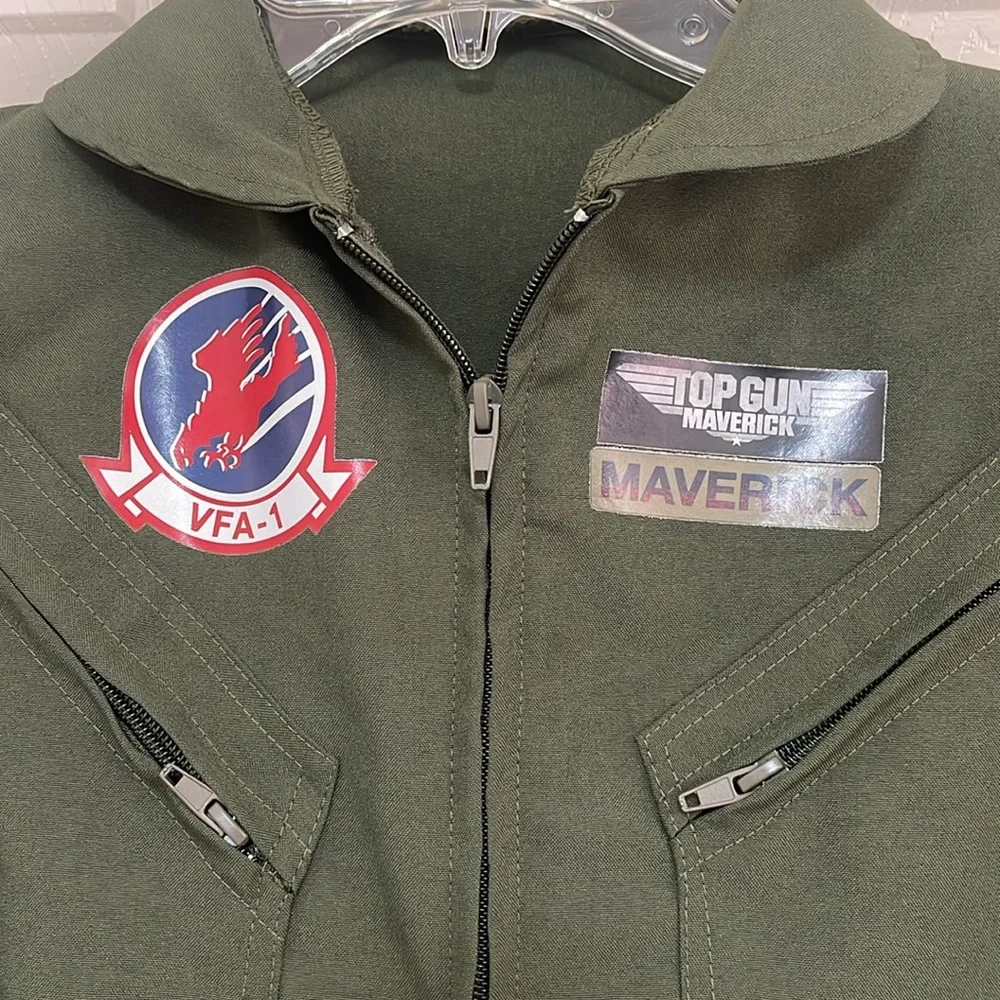 Rubies unisex-child size medium  Top Gun Maverick Deluxe flight suit